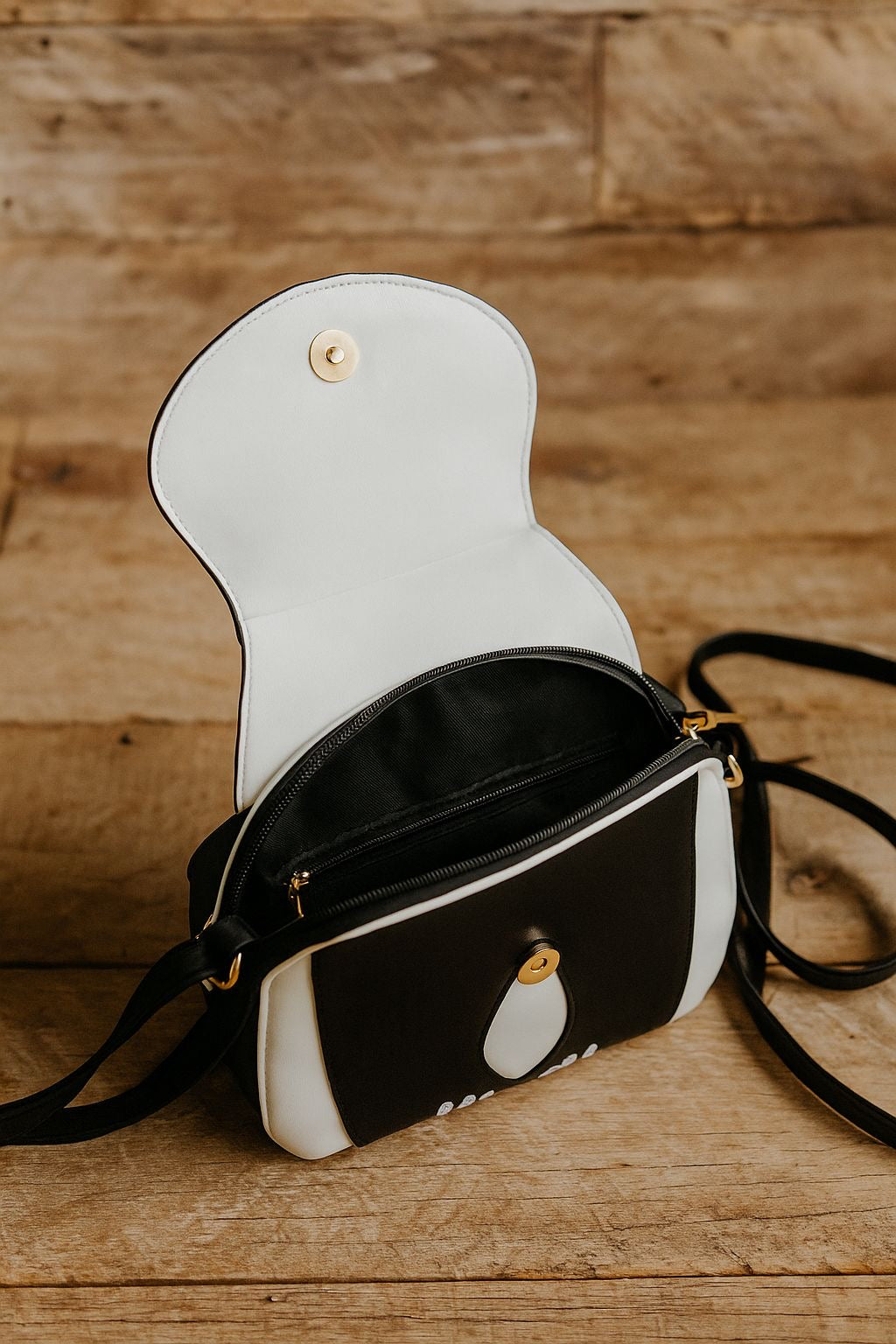 Panda Crossbody Bag πΌ β Cute Faux Leather Everyday Shoulder Purse