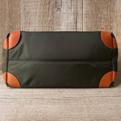 Olive Bud – Sleek, Stylish & Spacious Travel Companion Bag