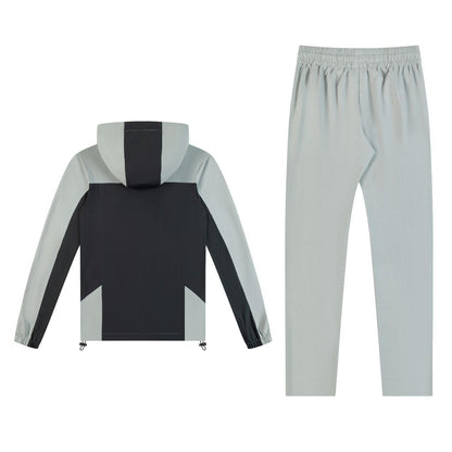 Lightweight Windbreaker Tracksuit – Breathable 2-Piece Set (S–2XL)