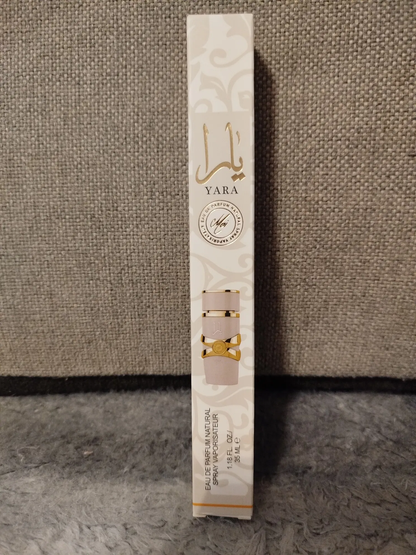 Lattafa Yara Moi White 35ml Stick Spray - Long Lasting Portable with Pheromones for Men Women - Clean Vibes Luxe Feels - Alcohol Free Peach Caramel Patchouli Sandalwood Amber
